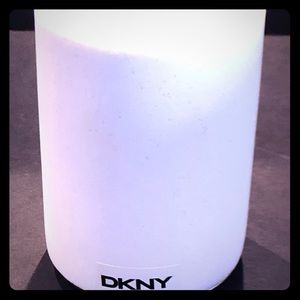 DKNY toothbrush holder
